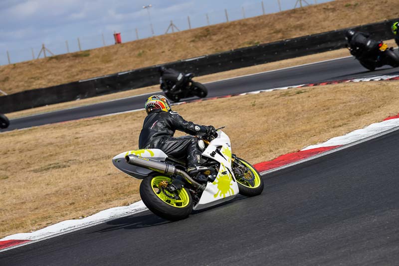 enduro digital images;event digital images;eventdigitalimages;no limits trackdays;peter wileman photography;racing digital images;snetterton;snetterton no limits trackday;snetterton photographs;snetterton trackday photographs;trackday digital images;trackday photos